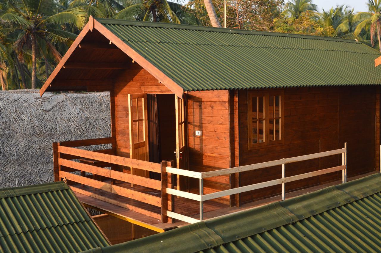 Anantra Sea View Resort Agonda Exteriör bild