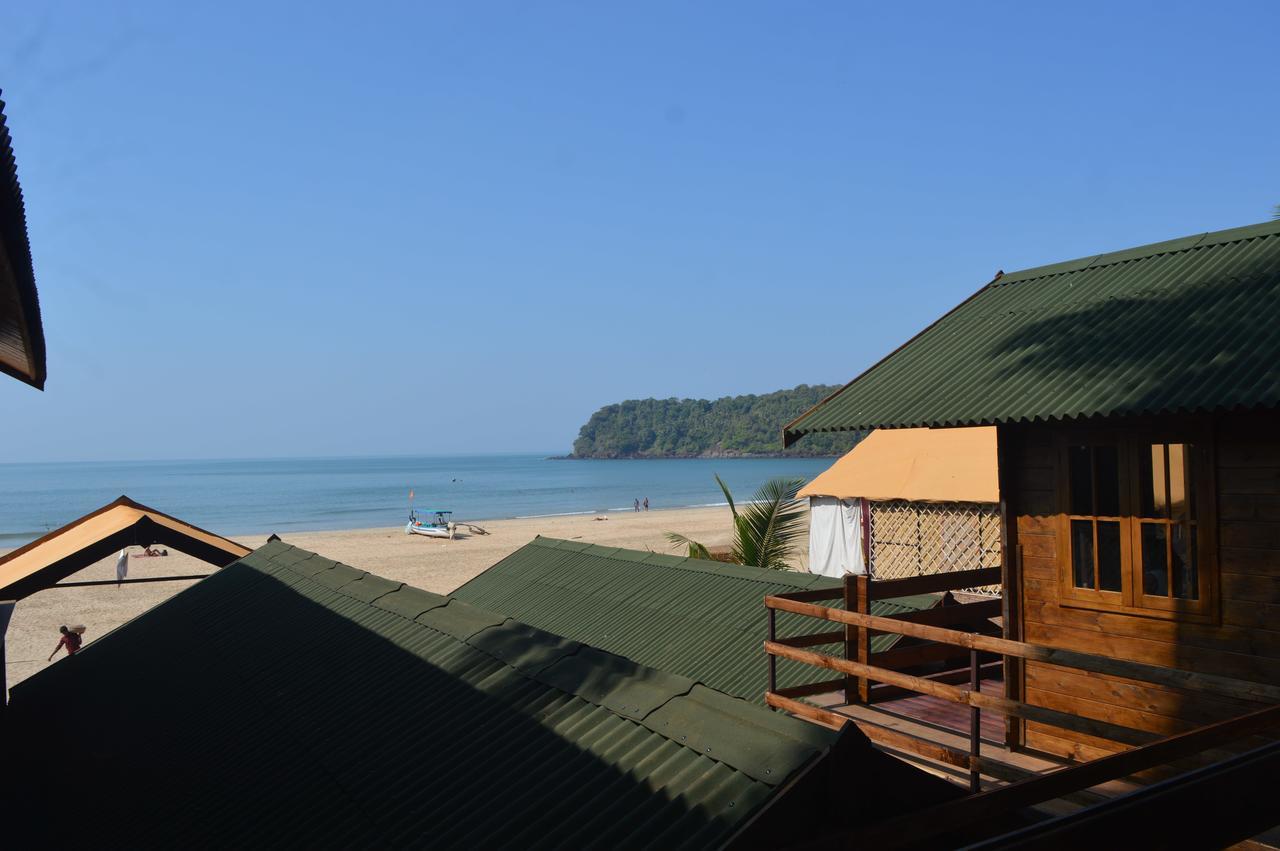 Anantra Sea View Resort Agonda Exteriör bild