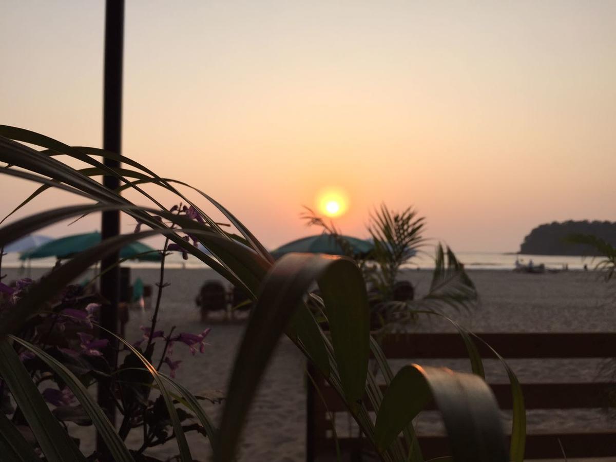 Anantra Sea View Resort Agonda Exteriör bild